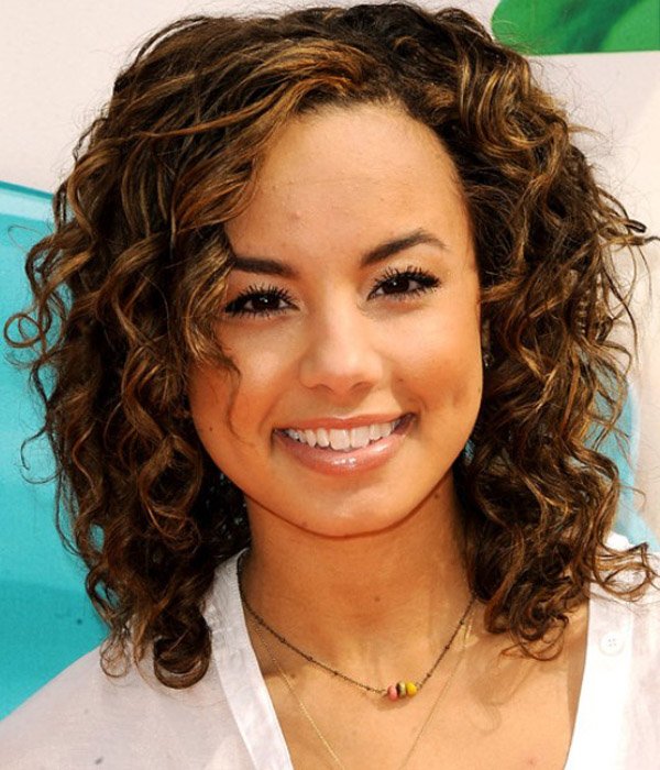 Best Curly Hairstyles You Must Try This Summer Fave HairStyles Best Curly Hairstyles You Must Try This Summer Fave HairStyles