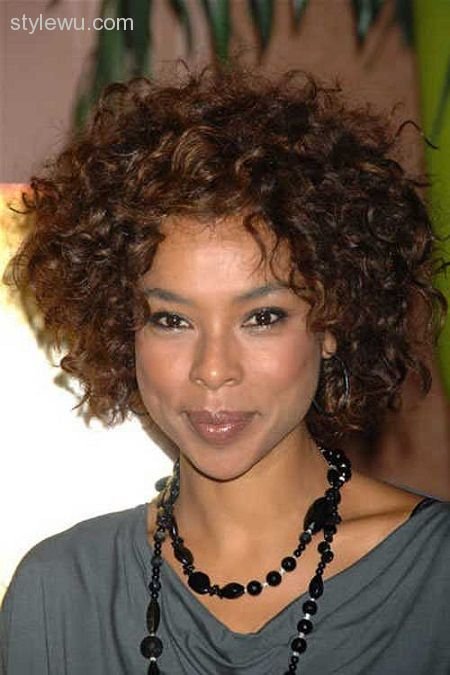 Haircuts for kinky curly hair