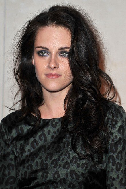 Kristen Stewart Messy Wavy Curly Hairstyle