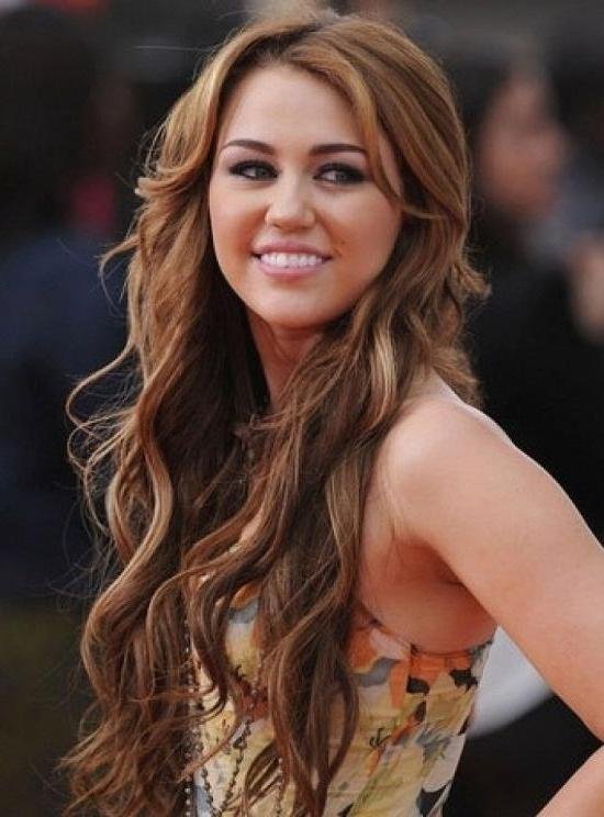 Miley Cyrus Long Hairstyle pics