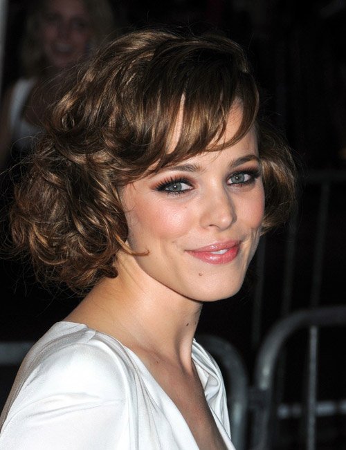 Women-wavy-Hair-styles-for-Short-Hair