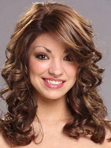 Medium Length Layered Hairstyles Curly