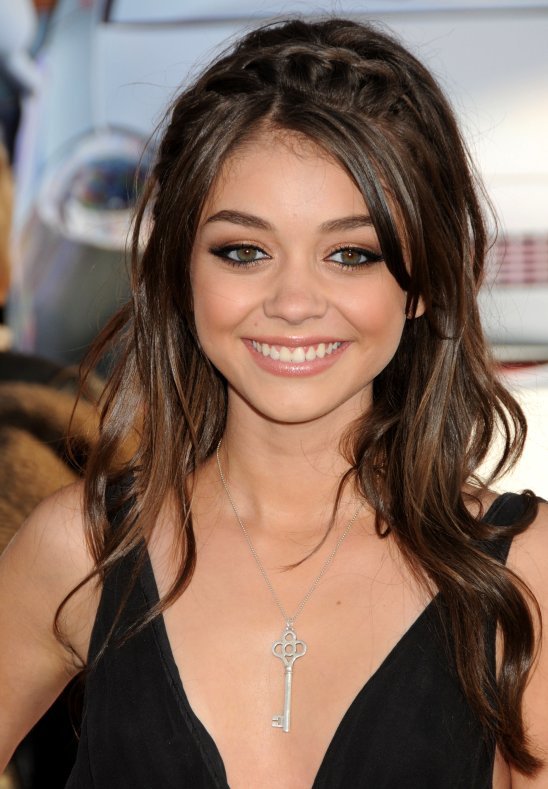 Sarah Hyland Braid Hairstyle