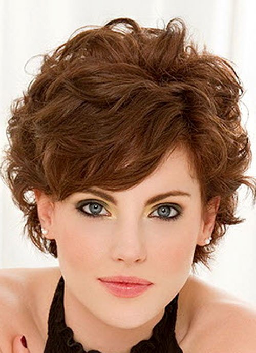 Short wavy hair side swept bangs