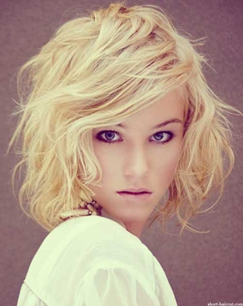 Haircut Medium Short Layered Hairstyle