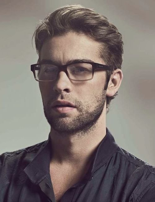 Short Haircuts For Guys With Glasses