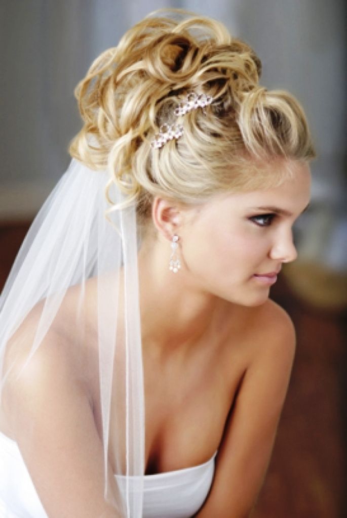 8 wedding hairstyles with veil