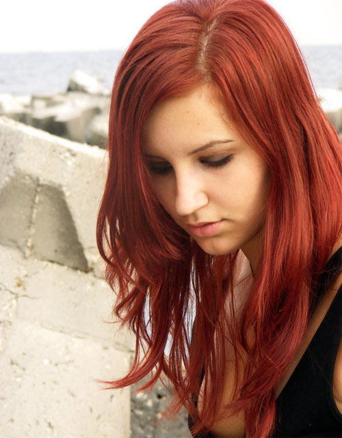 medium hairstyles red