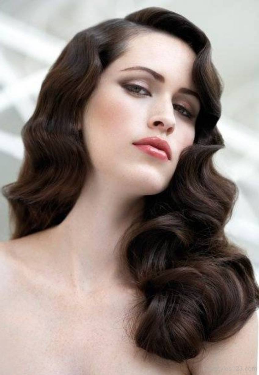 Long Curly Vintage Hairstyles
